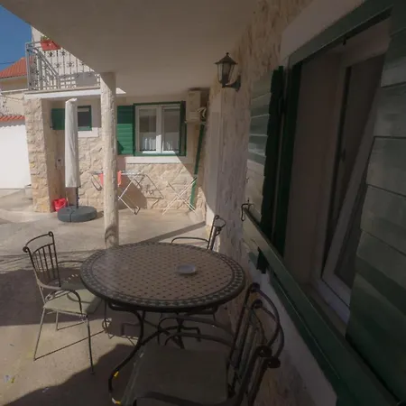 Apartamento U Sri Sela Bibinje