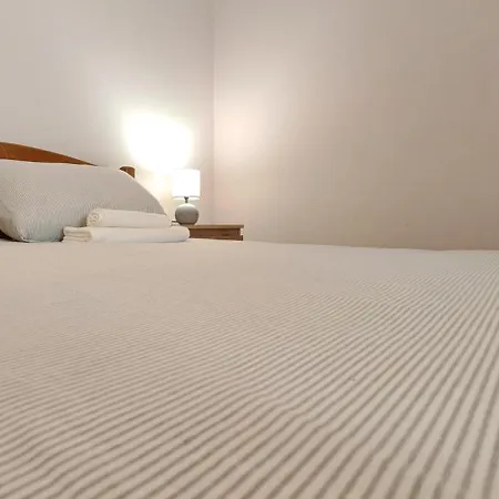 U Sri Sela Apartamento Bibinje
